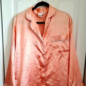 Suzanne Somers Loungewear Collection Top 1X Pink with aqua green trim